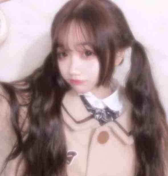 手撕渣男贱女，我在商界逆风翻盘