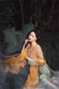 芳心湮灭，谁人拂去眉间雪