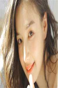 清明节，老板要求我们给他祖宗磕108个头
