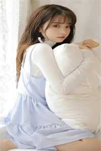 和霸总离婚后，他从不在意变求复婚