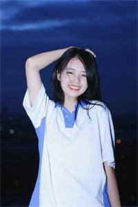 重生后，被女帝女儿刨坟了