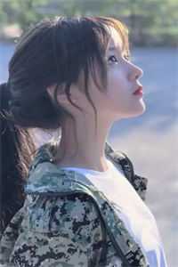 被京圈老公家暴后，我拿出满门功勋跪军区门口求离婚