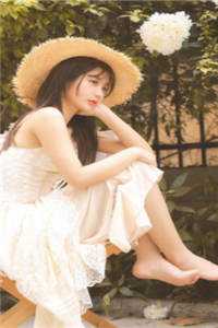 火场里妻子推开女儿，救了白月光儿子