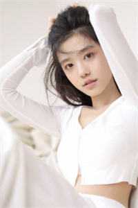 妹妹靠吃蛔虫减肥