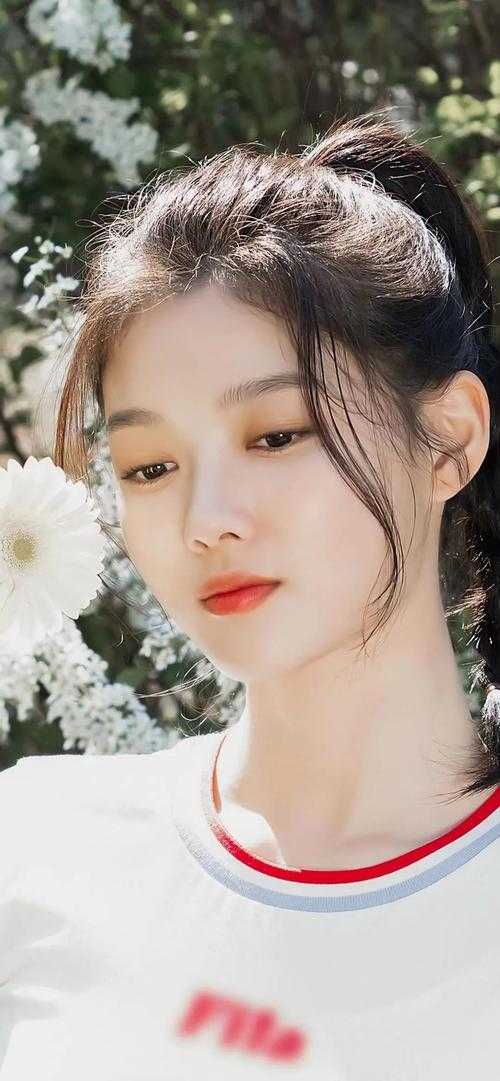 重生退婚恶毒妻，泡女神狂赚百万