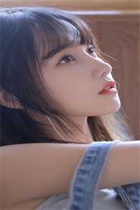 拒救儿子后，去找青梅的夫君疯了
