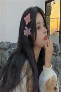 拿铁邂逅：咖啡香里的爱情火花