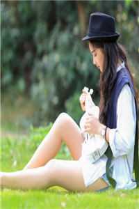 穿越末世：炮灰女主逆袭成女王了