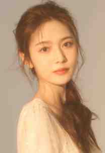 穿成炮灰女主后，引诱了疯批暴君