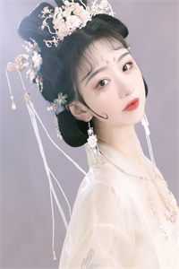 替嫡姐怀上世子爷的孩子后，她死遁了
