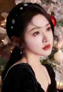 觉醒末世记忆后，乖巧丫头变叛逆女
