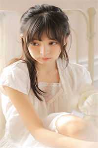 订婚宴上，未婚妻和男助理官宣了
