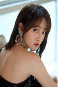 给祖宗上坟后，全家都说我怀了孽畜