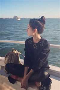 认错白月光后，未婚夫他后悔了