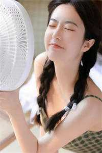 男主们别愣神！女配她不爱