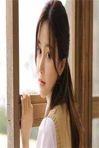 拍卖会上未婚夫替养妹点天灯，我让他破产