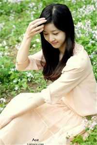 穿旗袍陪女儿高考，却家破人亡