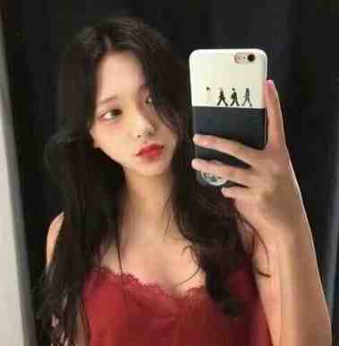 离开你后，烂泥里长出了花