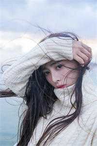 离开你后，烂泥里长出了花