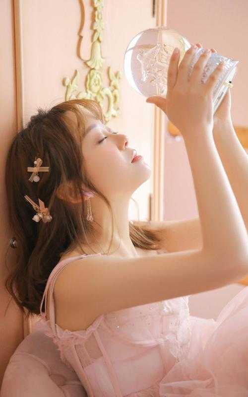 我不再爱后，竹马却疯了