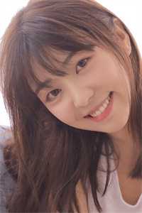 女儿自杀七天后，公开了她的日记