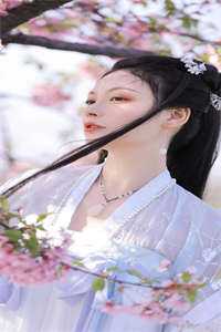 用极阳之体觉醒真身后，嫌我丑的狐夫悔疯了