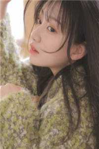 颁奖典礼，未婚夫拉小花上台官宣