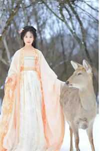 丈夫端午爽约后，让小三在养老院冒充我首富身份