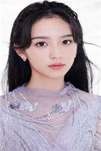 未婚夫婚礼逃婚，我直接换新郎