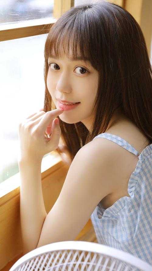 神女老婆，却在背地承欢作乐