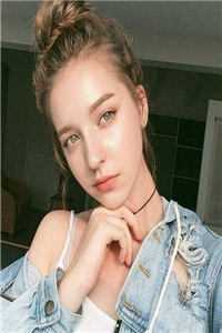女友把我当成攻略者后