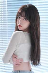 生产当天，鬼王老公把女儿献祭给白月光