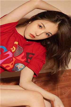 女权至上！家有六个美男是什么体验