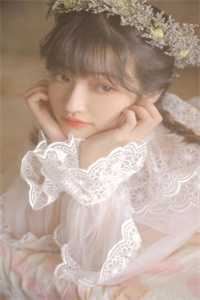 女友在系统里废掉我，她后悔了