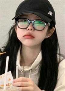 灯红如云