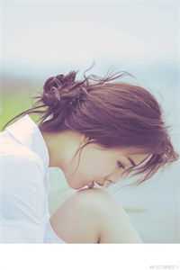 临近高考，班主任要送一百个女学生回家