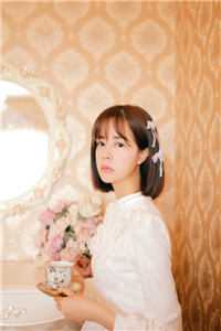 闪婚五年后，怨种竹马还在等我求他