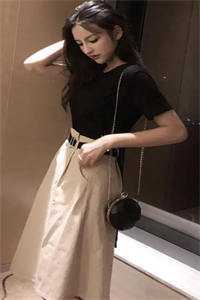 结婚纪念日被羞辱，我手撕渣男贱女