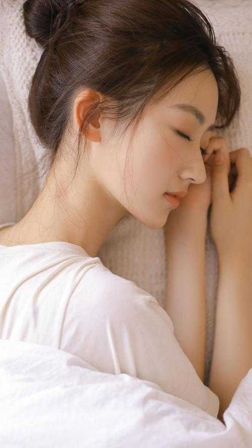 重生后，我从姐姐手里怒抢神女身份