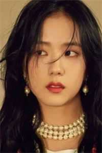 女友为别人生孩子，我主动伺候她坐月子