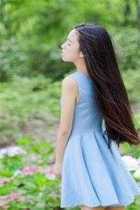 昏君挖我胎盘后，我觉醒了女帝系统