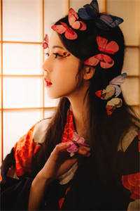 暗里沉醉