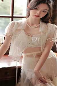 军婚甜蜜蜜：小可怜在七零赚麻了