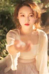 从拿下绝色老板娘开始