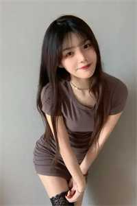 美女动口不动手