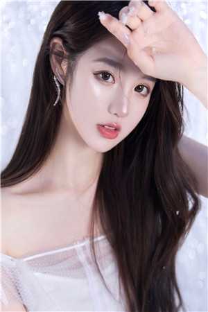 富婆姐姐谈了个男大