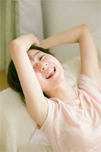 前妻要复婚？我让她跪着滚