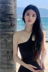 封后大典上，白月光她杀疯了
