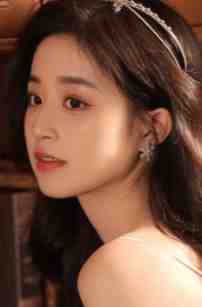 被前妻绿了后我和校花结婚了