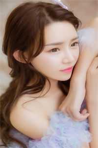 美人多娇画青云